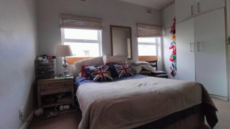2 Bedroom Property for Sale in Zonnebloem Western Cape